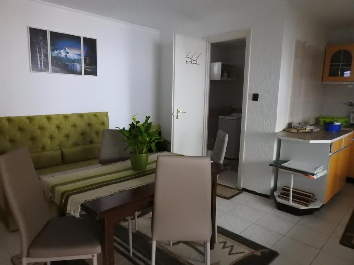 Hotel Haus Gizella à Harkány Extérieur photo
