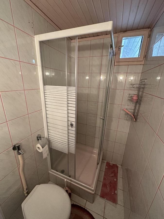 Hotel Haus Gizella à Harkány Extérieur photo